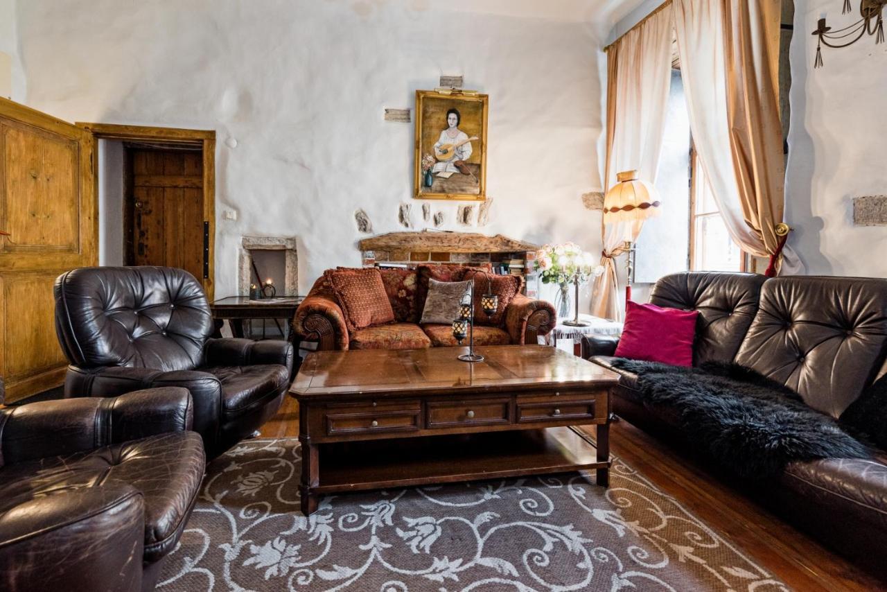 Historical Two-Bedroom Apartment With Sauna, Jacuzzi And Fireplace Tallin Zewnętrze zdjęcie